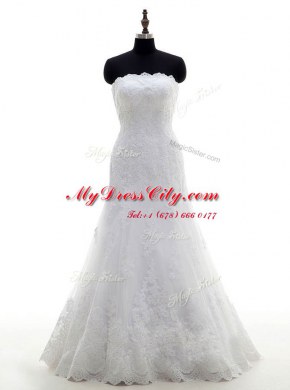 Customized Floor Length Clasp Handle Wedding Gowns White for Wedding Party with Lace