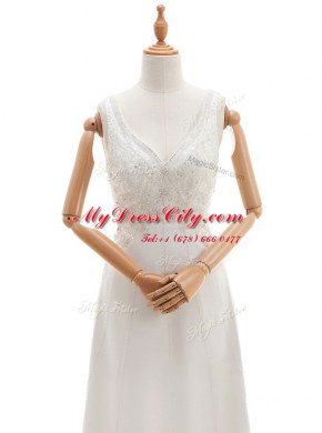 Floor Length Backless Wedding Gown White for Wedding Party with Beading