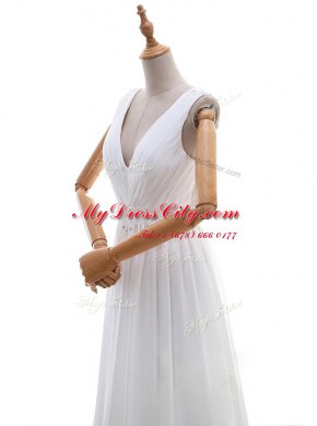 White Sleeveless Chiffon Brush Train Zipper Bridal Gown for Wedding Party