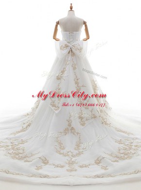 Pretty White Strapless Neckline Appliques and Bowknot Bridal Gown Sleeveless Lace Up