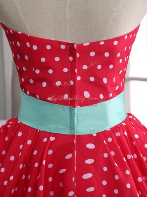 Stunning Sleeveless Mini Length Lace and Pleated Zipper with Red