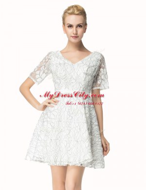 High End Short Sleeves Lace Mini Length Zipper Prom Evening Gown in White with Sashes ribbons
