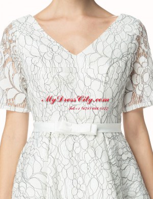 High End Short Sleeves Lace Mini Length Zipper Prom Evening Gown in White with Sashes ribbons