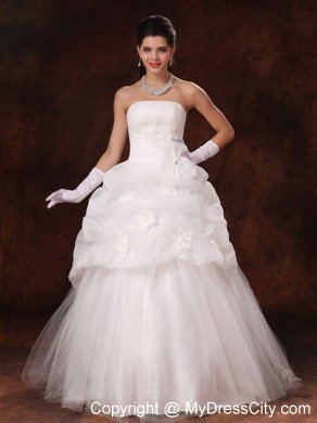 2013 Popular Hand Flowers Strapless Bridal dress with Pick-ups
