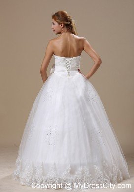 Appliques with Beading A-line Bowknot Strapless Wedding Dress