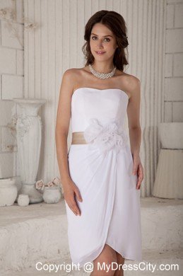 Cute Strapless Knee-length Hand Made Flowers Wedding Dress