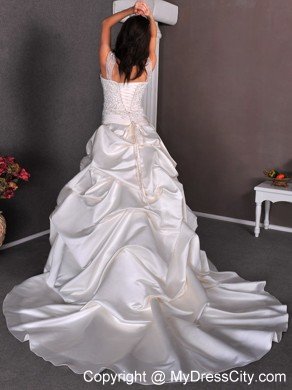 2013 Romantic Chapel Train Appliques and Pick-ups wedding Gown