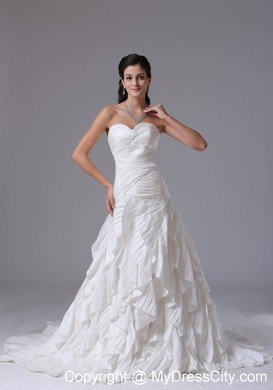 Dazzling Ruffles Sweetheart Ruching Decorated Bust Bridal Gown