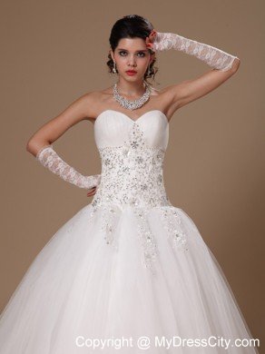 Beaded And Appliques Decorated Bodice Sweetheart wedding Gown