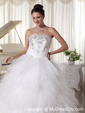 Tulle Ruffles A-line Strapless Beaded Decorated Wedding Dress