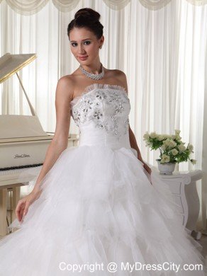 Tulle Ruffles A-line Strapless Beaded Decorated Wedding Dress