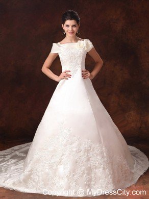 Off The Shoulder Appliques Cathedral Train Lace Wedding Dress