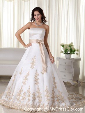 Strapless Court Train Satin Wedding Dress with Appliques and Bowknot