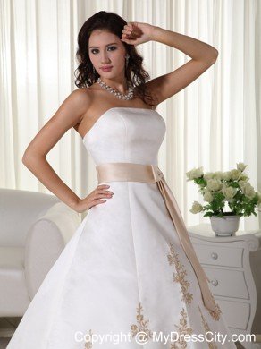Strapless Court Train Satin Wedding Dress with Appliques and Bowknot