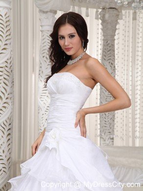 New Princess Strapless Beading Ruffled Layers Wedding Dress