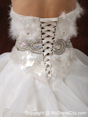 Luxurious Sweetheart Feather Ruffled Garden Wedding Dress with Beading
