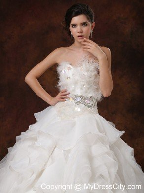 Luxurious Sweetheart Feather Ruffled Garden Wedding Dress with Beading