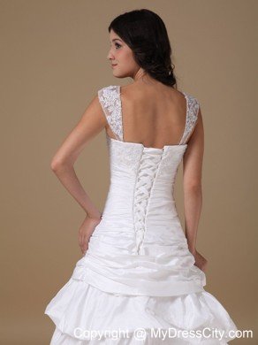 2013 Spring A-line Straps Court Train Lace Appliques Wedding Dresses