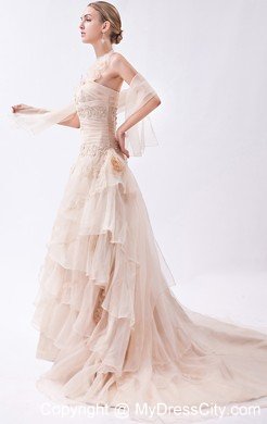 Elegant Column Halter Lace Appliques Summer Wedding Gowns Champagne