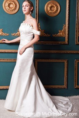 Simple A-line Off The Shoulder Garden Wedding Dress with Brush Train