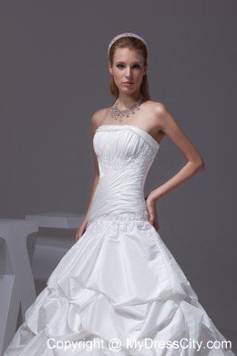 Strapless Pick-ups and Appliques A-line Court Train Wedding Dress