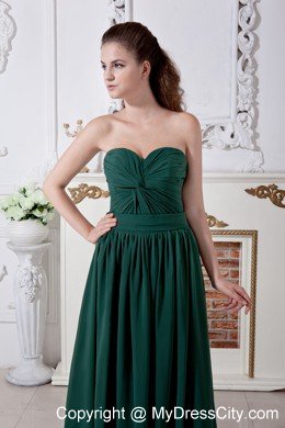 Dark Green Empire Brush Train Sweetheart Ruched Prom Gown