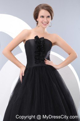 Black Tulle Floor-length A-line Strapless Junior Prom Dress