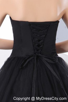 Black Tulle Floor-length A-line Strapless Junior Prom Dress