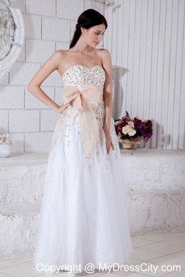 Sweetheart Beading White Prom Dress with Gold Bow Detail