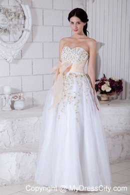 Sweetheart Beading White Prom Dress with Gold Bow Detail
