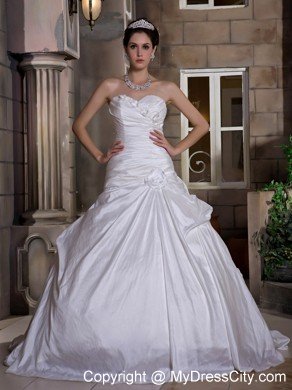 Sweetheart Hand-Made Flowers Ruched Bodice Wedding Gown