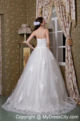 Affordable A-line Sweetheart Summer Hall Wedding Gown with Lace