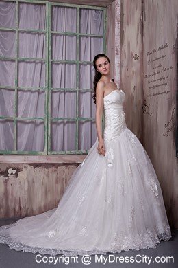 Romantic A-line Sweetheart Flowers Church Wedding Dress with Lace