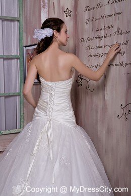 Romantic A-line Sweetheart Flowers Church Wedding Dress with Lace