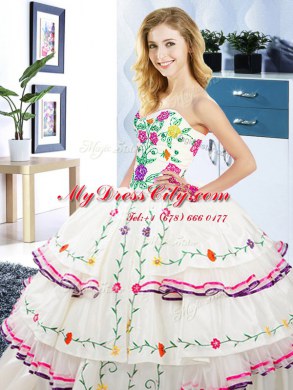 Organza and Taffeta Sweetheart Sleeveless Lace Up Embroidery and Ruffled Layers Ball Gown Prom Dress in White