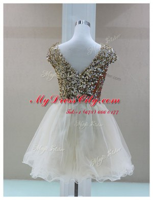 Latest Sequins Evening Party Dresses White Zipper Cap Sleeves Mini Length