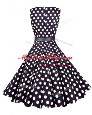 White And Black Chiffon Zipper Scoop Sleeveless Knee Length Cocktail Dresses Sashes ribbons and Pattern
