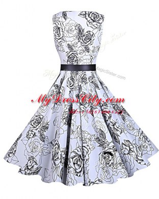 Nice Chiffon Scoop Sleeveless Zipper Sashes ribbons and Pattern Evening Dress in White And Black