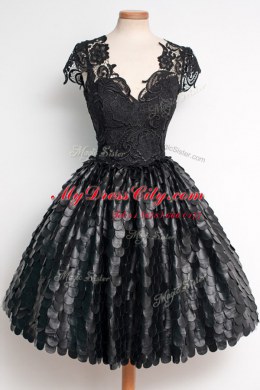 Black Zipper V-neck Lace Prom Gown Lace Cap Sleeves