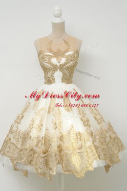 Pretty Scoop Champagne Sleeveless Lace and Appliques Knee Length Prom Dress