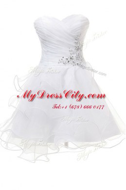 Sleeveless Tulle Knee Length Criss Cross Cocktail Dresses in White with Appliques