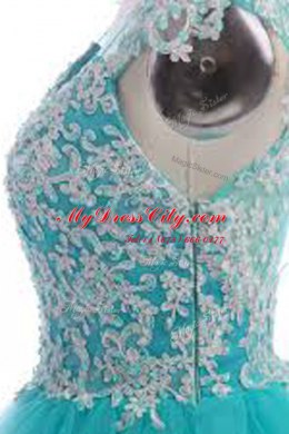 Glamorous Sleeveless Backless Knee Length Appliques Cocktail Dress