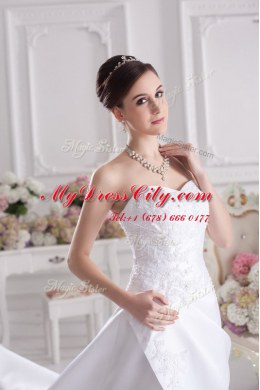 Excellent White A-line Beading and Appliques Wedding Gowns Zipper Satin Sleeveless With Train