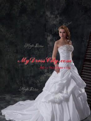 Flirting Sleeveless With Train Beading and Pick Ups Zipper Wedding Dresses with White Brush Train