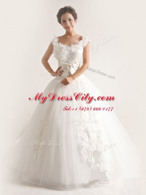Scoop White Ball Gowns Lace and Appliques Wedding Gowns Lace Up Organza Sleeveless With Train