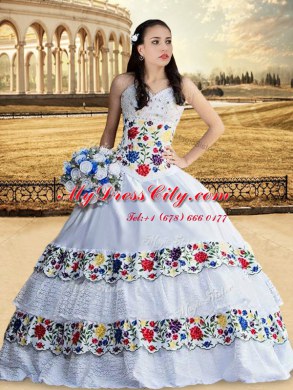Sleeveless Beading and Lace and Embroidery Lace Up Quinceanera Dresses