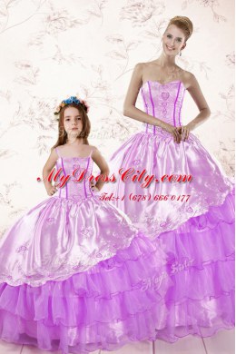 Lilac Sweetheart Neckline Embroidery and Ruffled Layers Vestidos de Quinceanera Sleeveless Lace Up