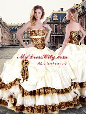 Stylish Pick Ups Ball Gowns Vestidos de Quinceanera Champagne Strapless Taffeta Sleeveless Floor Length Lace Up