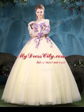 Scoop Long Sleeves Appliques Lace Up Ball Gown Prom Dress