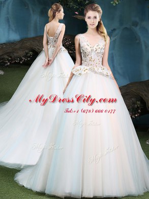 Noble White Lace Up 15th Birthday Dress Appliques Sleeveless With Brush Train